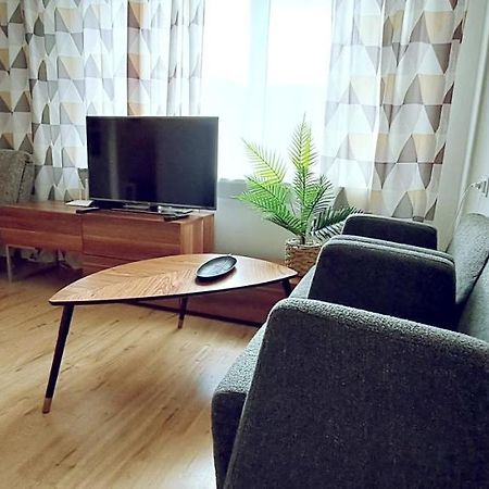 Akropole Apartment In Рига Экстерьер фото